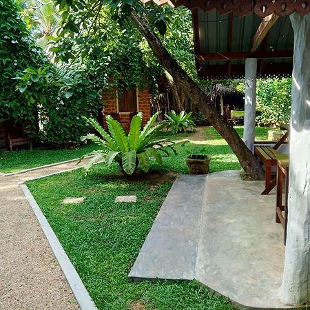 Sky View Cabin Unawatuna Ngoại thất bức ảnh