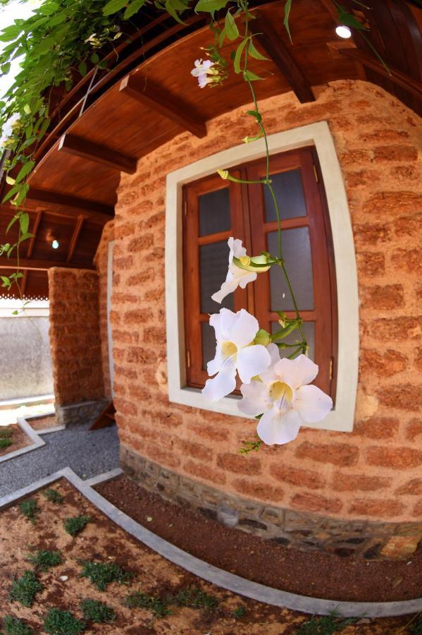 Sky View Cabin Unawatuna Ngoại thất bức ảnh