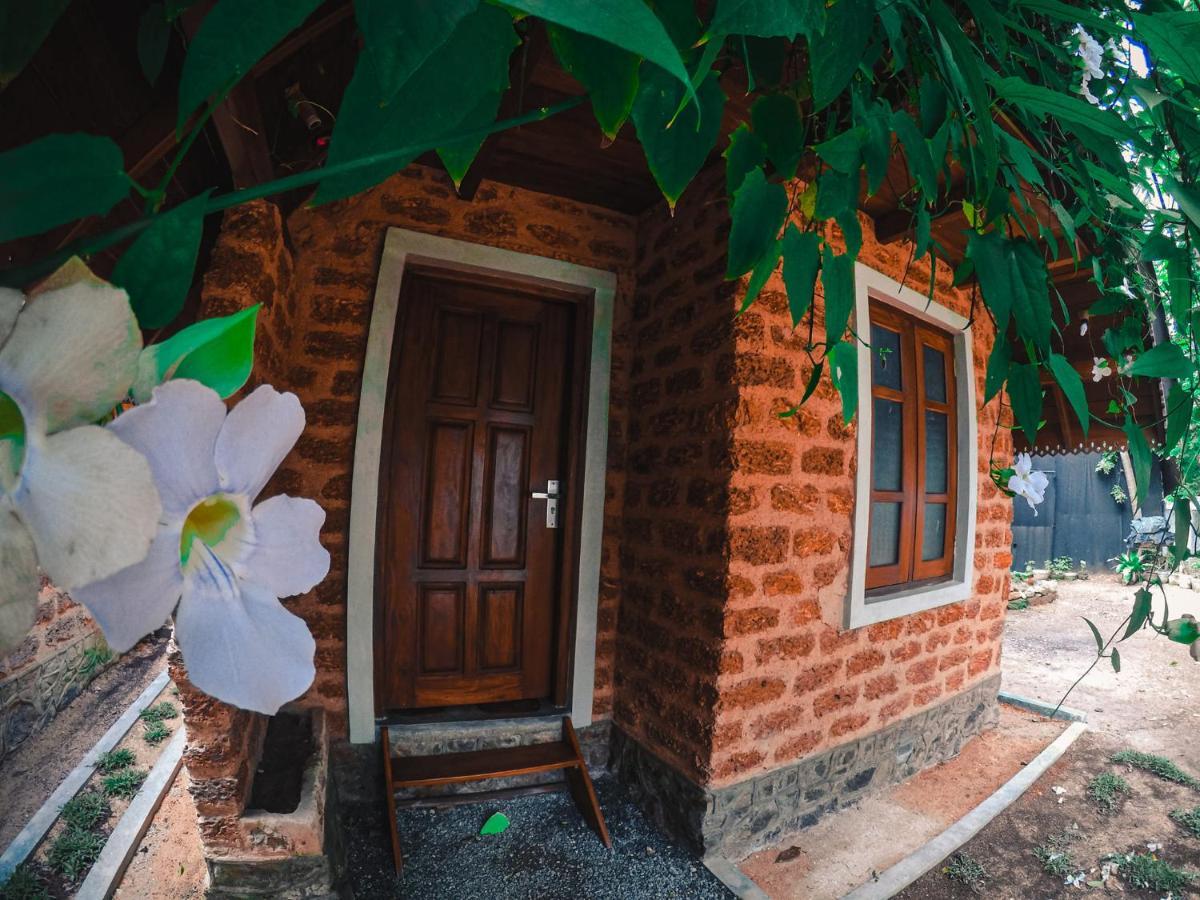 Sky View Cabin Unawatuna Ngoại thất bức ảnh