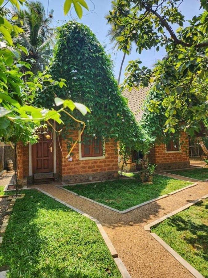 Sky View Cabin Unawatuna Ngoại thất bức ảnh